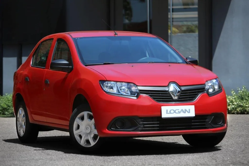 Renault Logan Authentique 1.0 16V (flex)