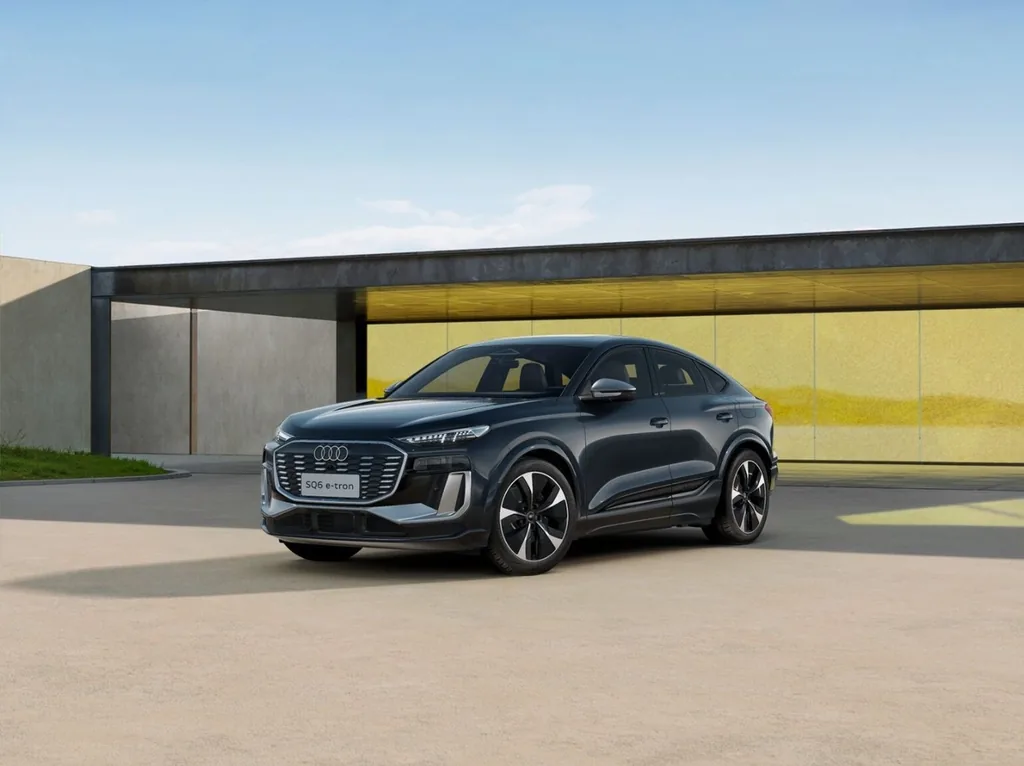 Audi SQ6 Sportback E-tron SQ6 bev 100kwh auto