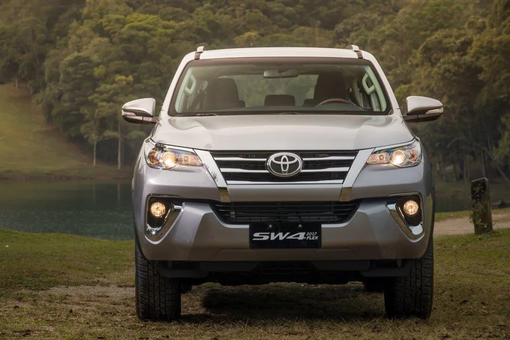 Toyota SW4 2.8 TDI SRX 7L 4x4 (Aut)