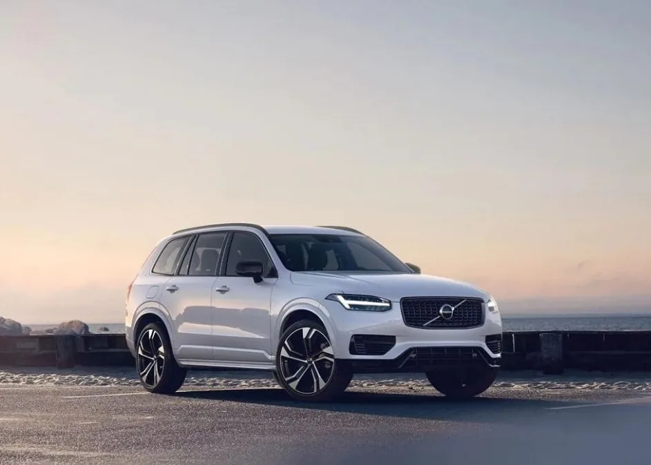 Volvo XC90 2.0 T8 Recharge Inscription AT AWD inscrip auto phev