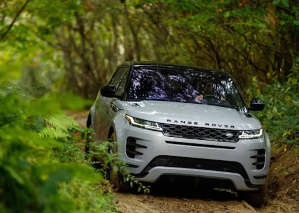 Land Rover Evoque 2.0 SI4 R-Dynamic SE Auto 4WD