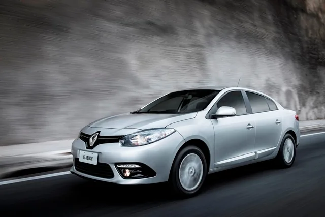 Renault Fluence 2.0 16V Dynamique (Flex)