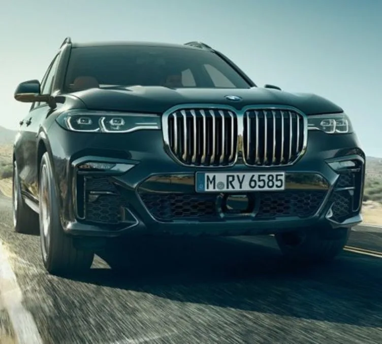 BMW X7 4.4 M50i Auto