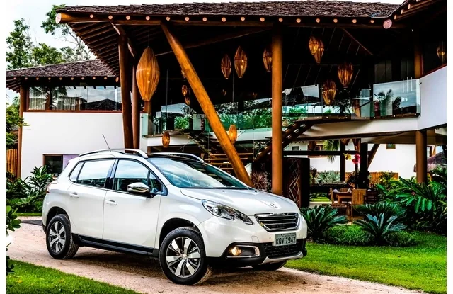 Peugeot 2008 Griffe 1.6 THP (Flex)