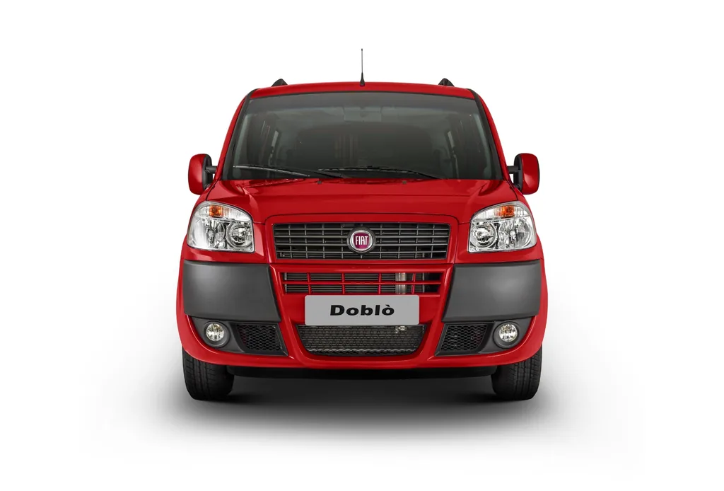 Fiat Doblo Essence 1.8 7L (Flex)
