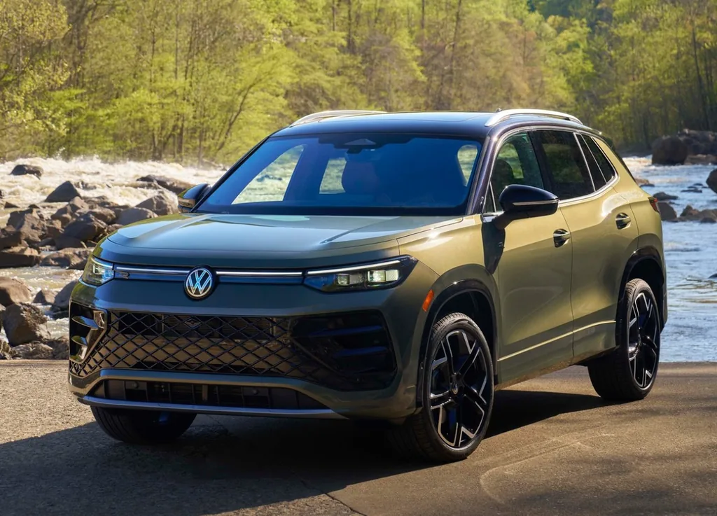 Volkswagen Tiguan 2.0 350 TSI R-Line Auto 4Motion
