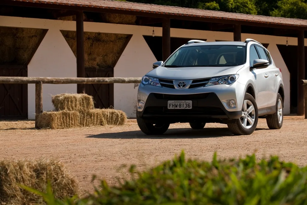 Toyota RAV4 2.0 16v CVT