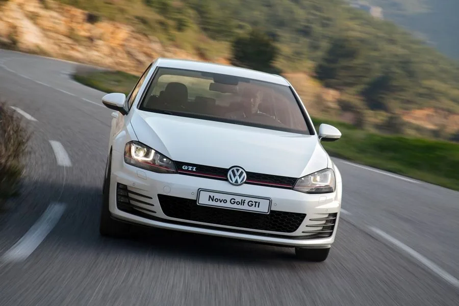 Volkswagen Golf GTI 2.0 TSi DSG