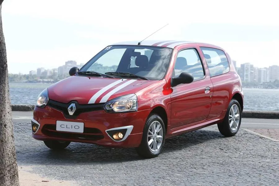 Renault Clio Authentique 1.0 16V (Flex) 2p
